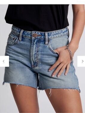 OneTeaspoon Legend High Waist Mom Fit Denim Shorts Hendrixe NWT 24